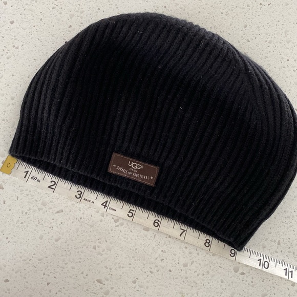 UGG FOR MEN ribbed wool hat beanie toque black logo label one size - Picture 6 of 6